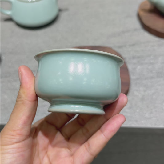 Buddha Belly Cup | Antique-Style Glaze · Agate-Inlaid Glaze · Natural Crackle · Kick-Rim Firing · Handcrafted Host Cup · Tea Tasting Cup · Teacup · Ru Ware Style
