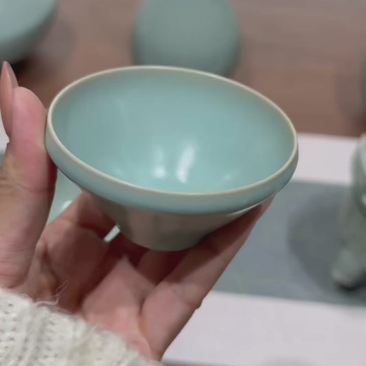 Folded-Shoulder Cup | Antique-Style Glaze · Natural Crackle · Agate-In-Glaze · Pin-Firing · Handcrafted Host Cup · Tea Cup · Ru Ware